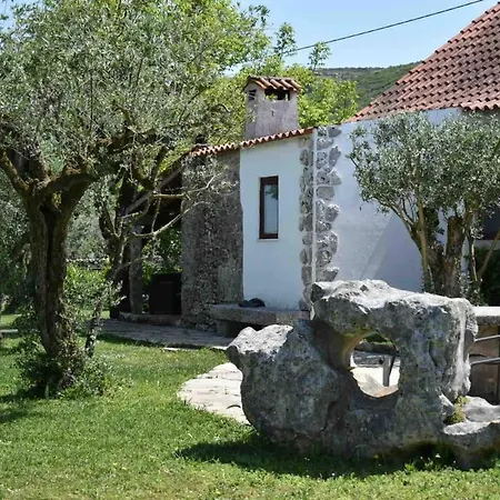 Holiday home Charming House With Private Pool In Porto de Mos (Leiria)