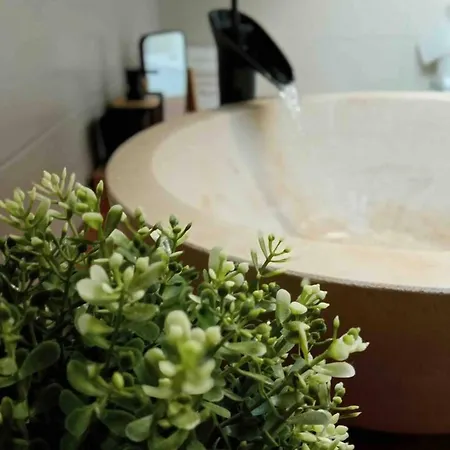 Charming House With Private Pool In Porto de Mos (Leiria)